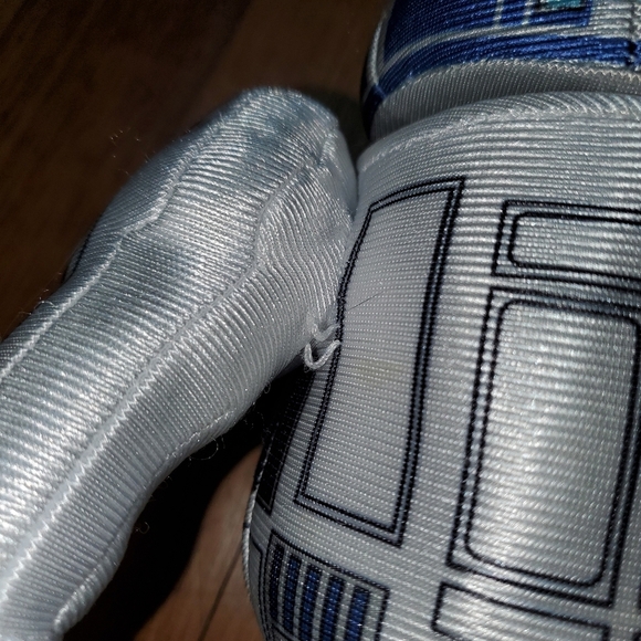 Star Wars R2-D2 Plush - Picture 6 of 8